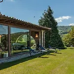 Casona Fresnos, Con Piscina Entrambasaguas (Entrambasaguas)