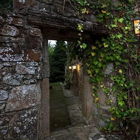 Villa Casona Fresnos, Con Piscina *