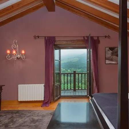 Casona Fresnos, Con Piscina *