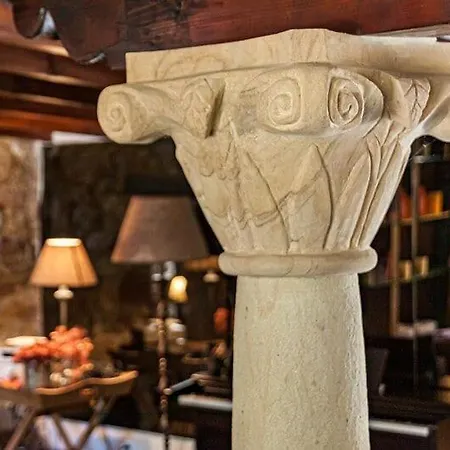 Casona Fresnos, Con Piscina