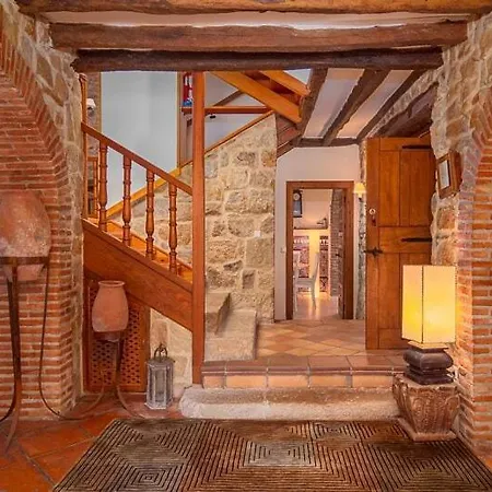 Villa Casona Fresnos, Con Piscina Entrambasaguas (Entrambasaguas)