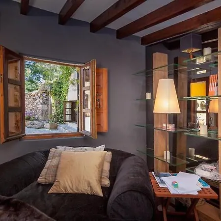 Casona Fresnos, Con Piscina Villa *