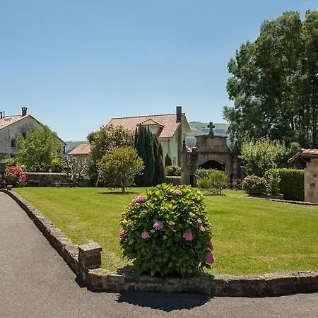 Casona Fresnos, Con Piscina Entrambasaguas (Entrambasaguas)