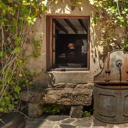 Casona Fresnos, Con Piscina Villa *