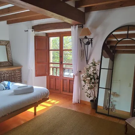 Casona Fresnos, Con Piscina *