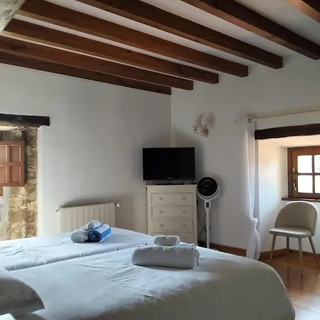 Casona Fresnos, Con Piscina *