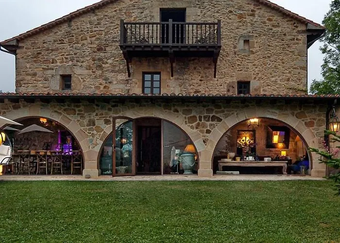 Casona Fresnos, Con Piscina Entrambasaguas (Entrambasaguas)