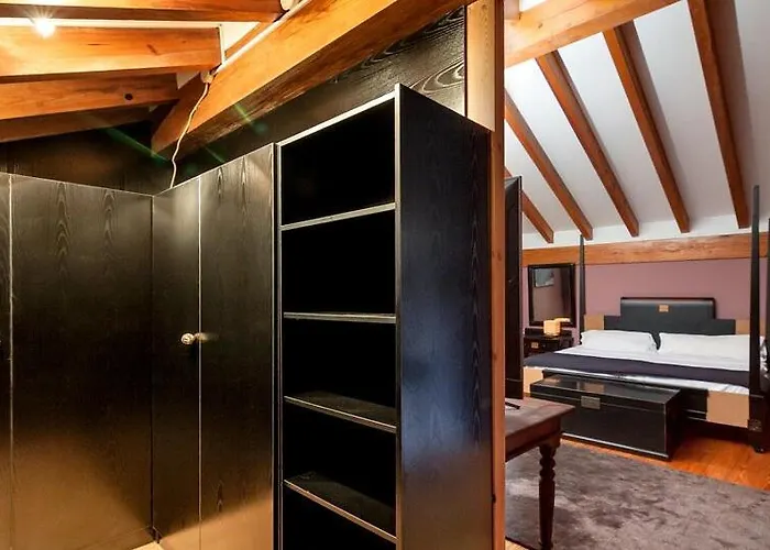 Casona Fresnos, Con Piscina