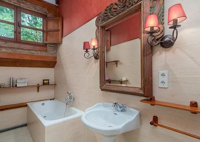 Casona Fresnos, Con Piscina * Entrambasaguas (Entrambasaguas)