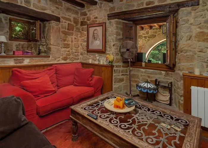 Casona Fresnos, Con Piscina Villa