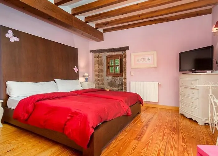 Casona Fresnos, Con Piscina Villa *