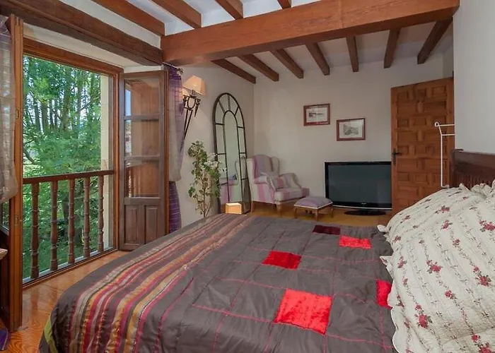 Villa Casona Fresnos, Con Piscina