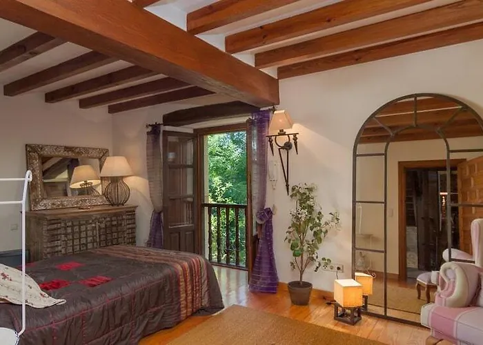 Villa Casona Fresnos, Con Piscina *