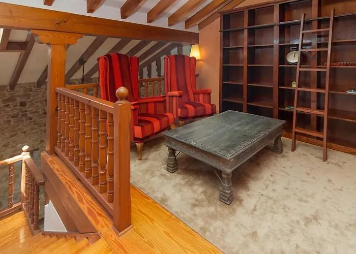 Villa Casona Fresnos, Con Piscina *