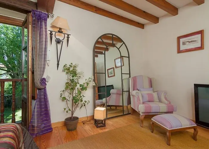 Casona Fresnos, Con Piscina Entrambasaguas (Entrambasaguas)