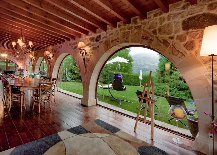 Casona Fresnos, Con Piscina Entrambasaguas (Entrambasaguas)