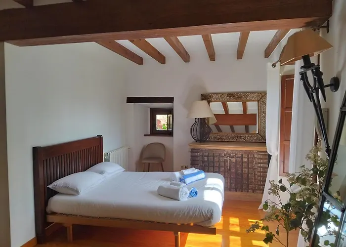 Villa Casona Fresnos, Con Piscina