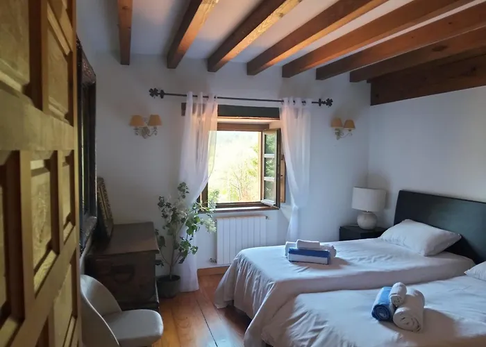 Casona Fresnos, Con Piscina