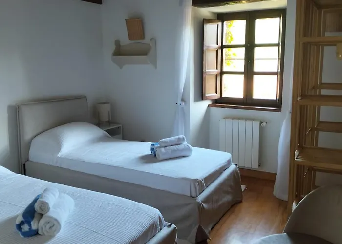 Casona Fresnos, Con Piscina